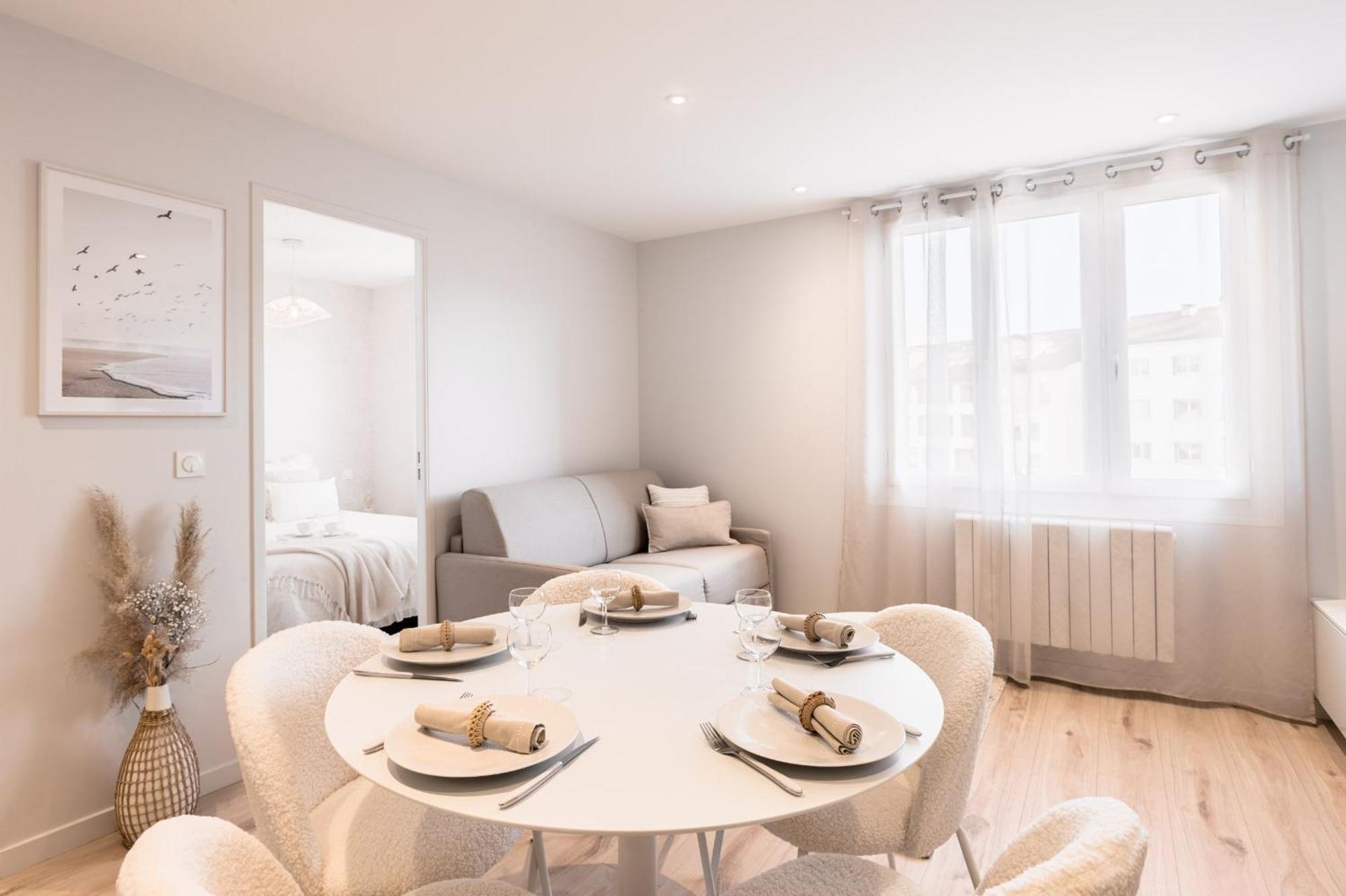 Le Santorin Elegant Calme Parking Apartment Annecy